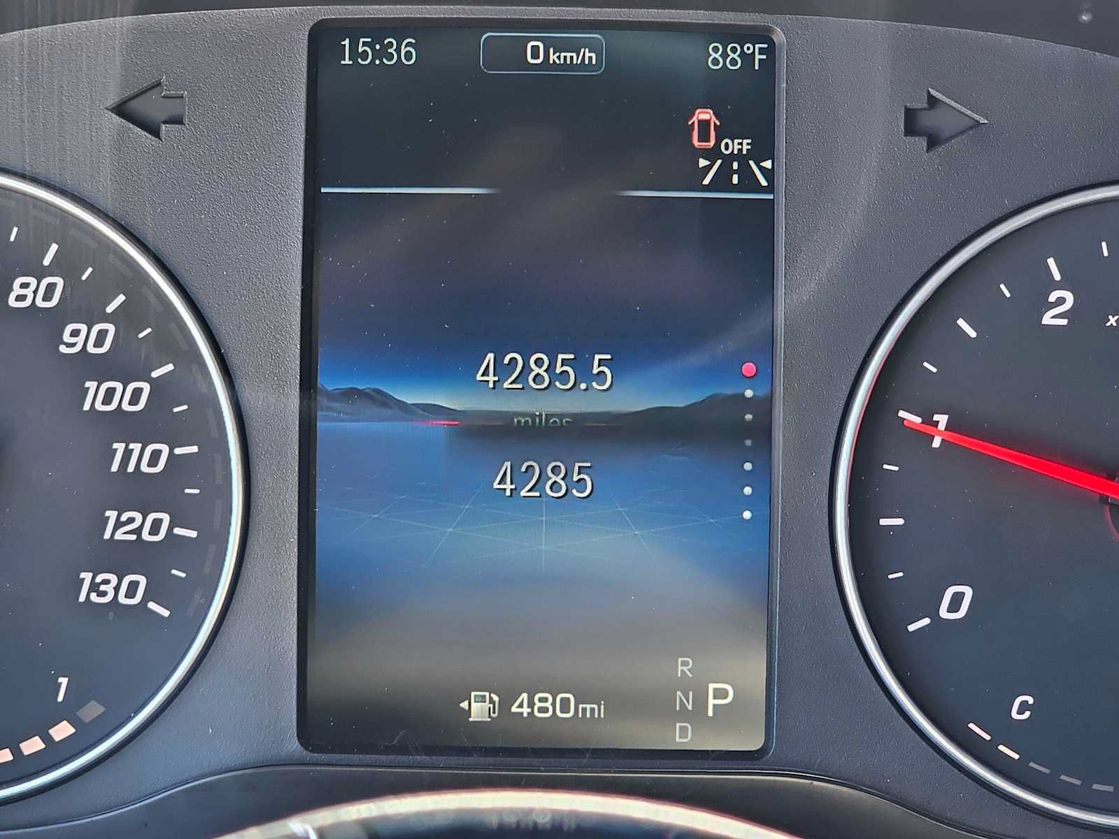 Used 2025 Mercedes-Benz Sprinter 2500 image 25