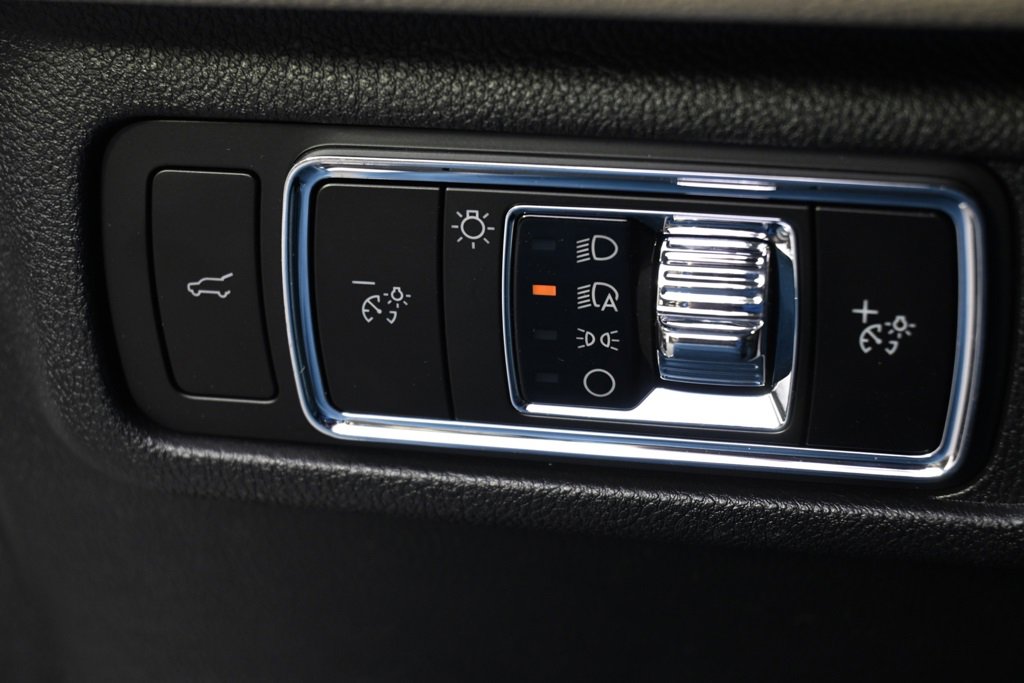 New 2026 Lincoln Corsair Reserve w/ Jet Appearance Package image 24