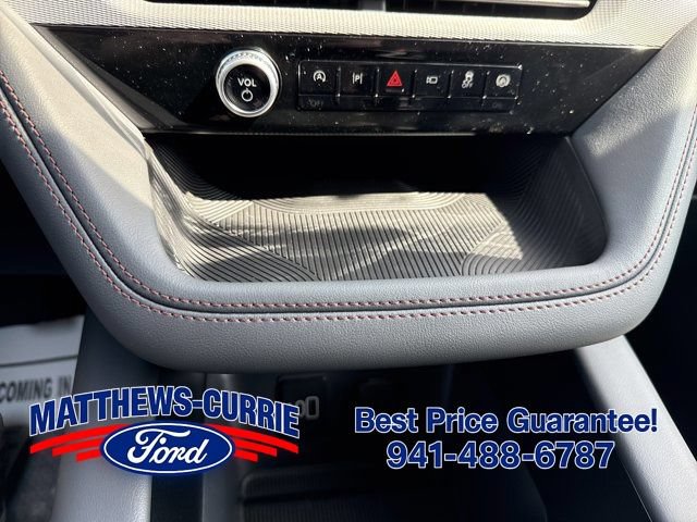 New 2026 Ford Explorer Active w/ Active Comfort Package RWD image 20