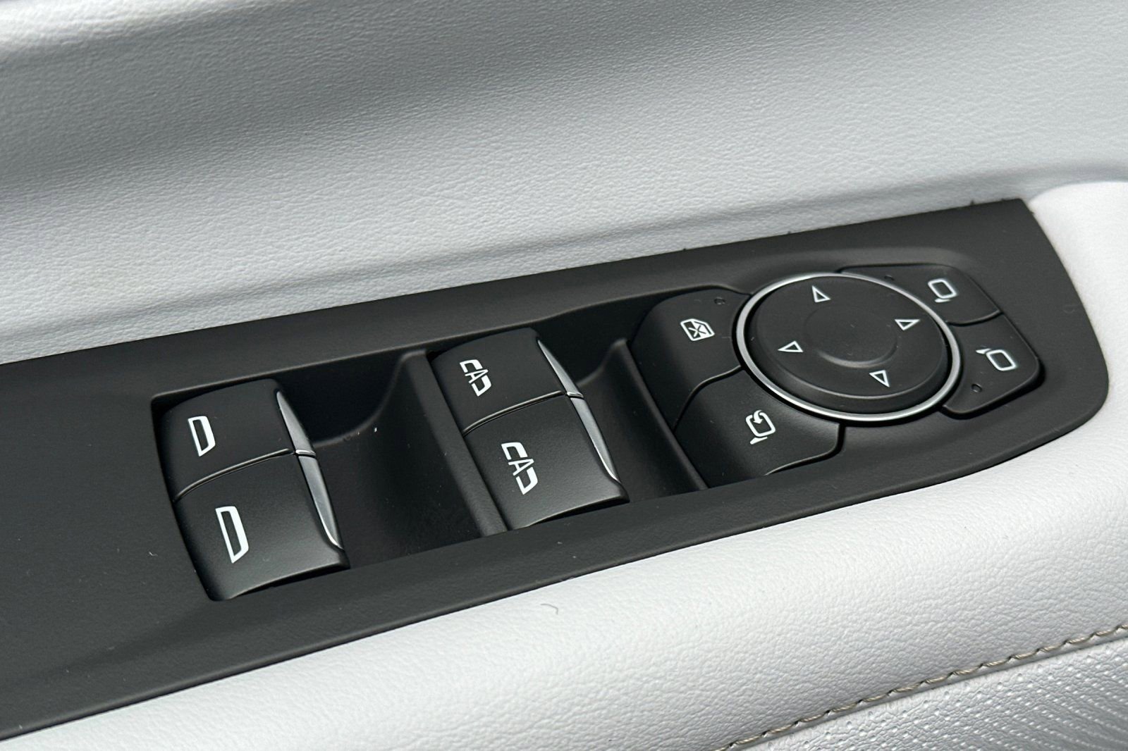 New 2026 Chevrolet Suburban Premier w/ Sun And Tow Package image 12