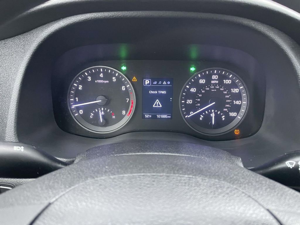 Used 2018 Hyundai Tucson SE image 33