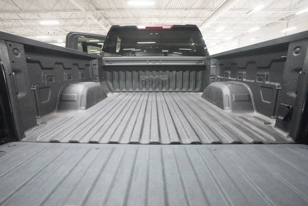 Certified 2025 GMC Sierra 1500 Elevation w/ X31 Off-Road Package AWD/4WD image 9
