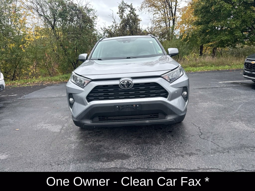 Used 2019 Toyota RAV4 XLE w/ Convenience Package AWD/4WD image 2