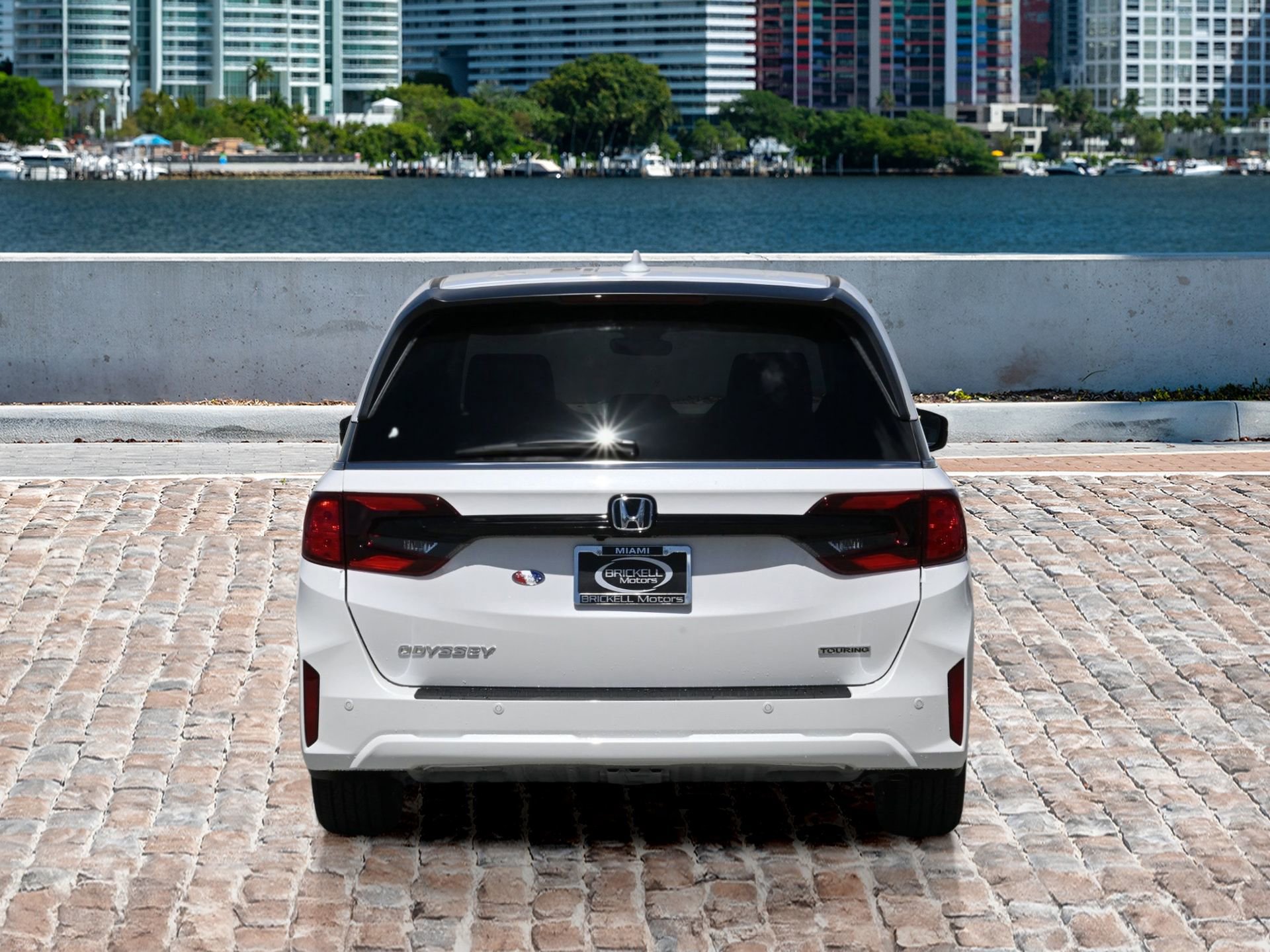 New 2025 Honda Odyssey Touring image 6