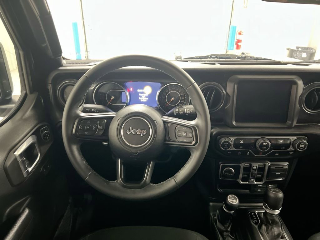 Used 2022 Jeep Wrangler Unlimited Sport AWD/4WD image 11