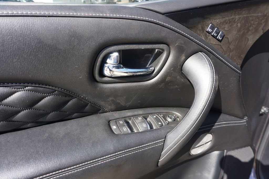 Used 2023 INFINITI QX80 Sensory w/ Cargo Package image 4