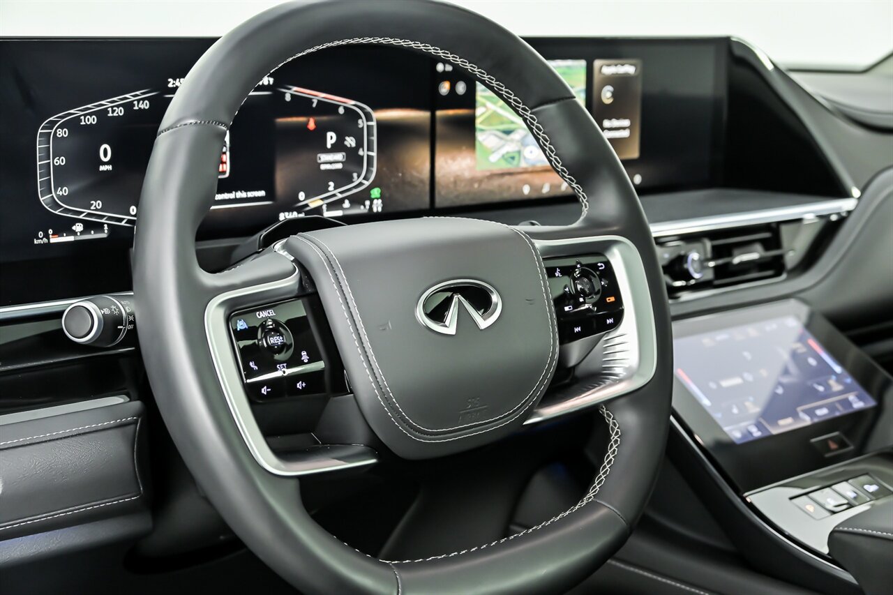 Used 2025 INFINITI QX80 Sensory AWD/4WD image 21