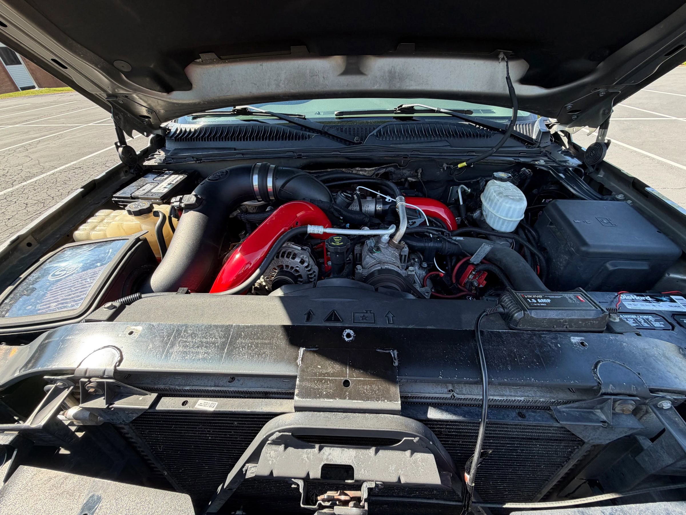 Used 2006 Chevrolet Silverado 2500 LT w/ Heavy-Duty Power Package image 10