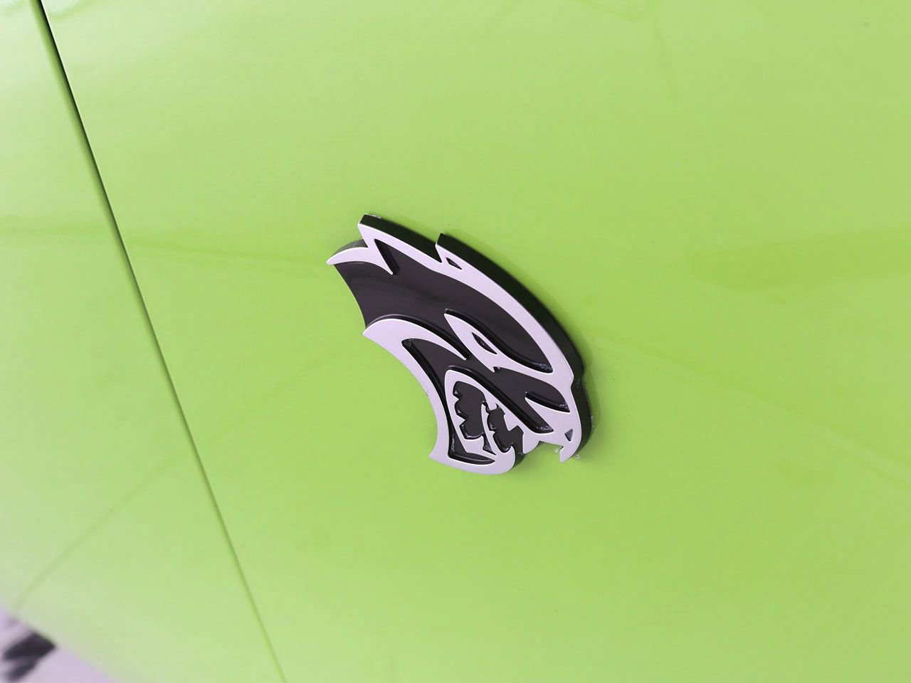 Used 2015 Dodge Challenger SRT Hellcat image 12