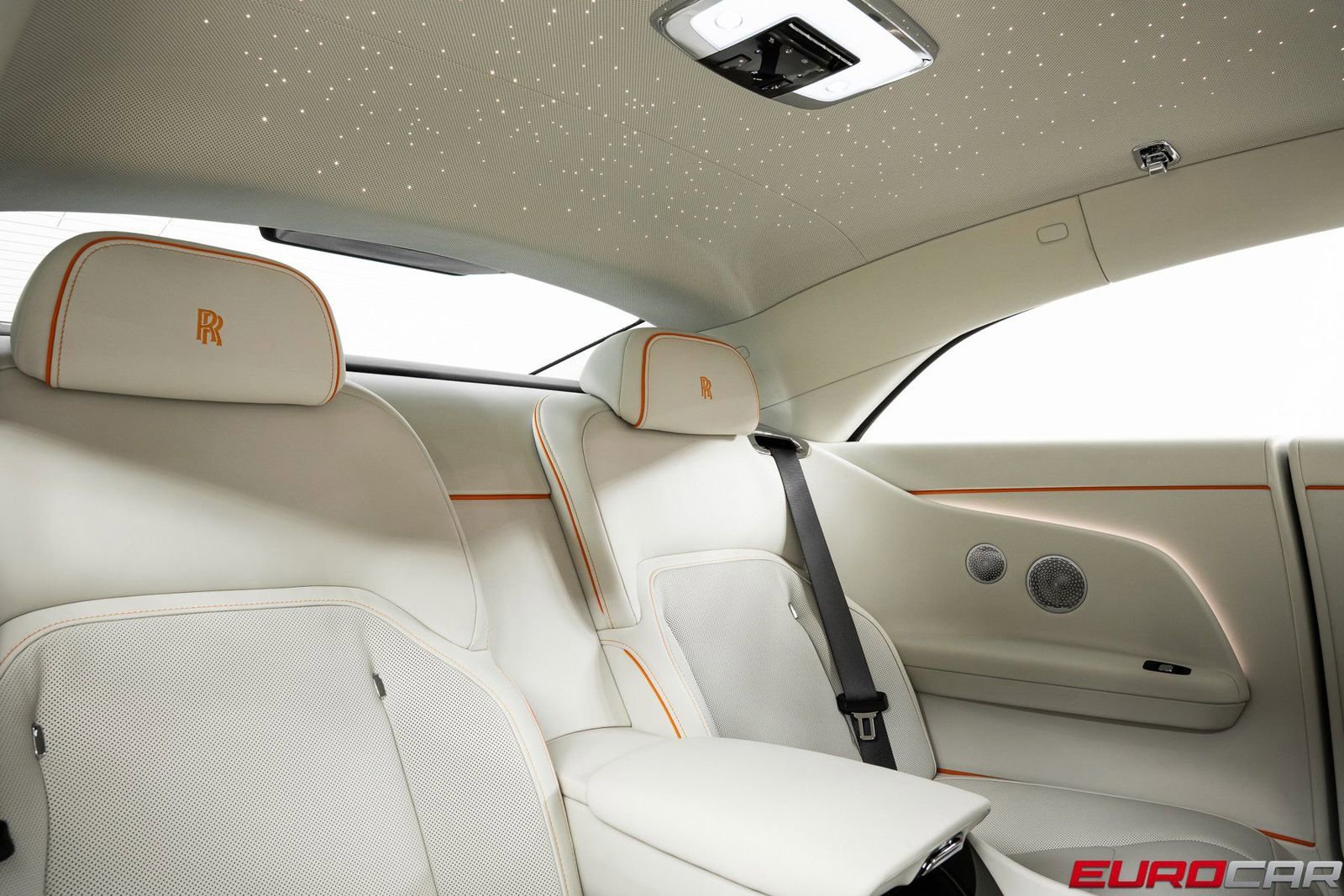 Used 2026 Rolls-Royce Spectre image 32