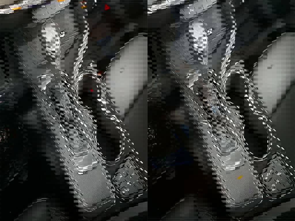 Used 2024 Cadillac CT4 Luxury image 21