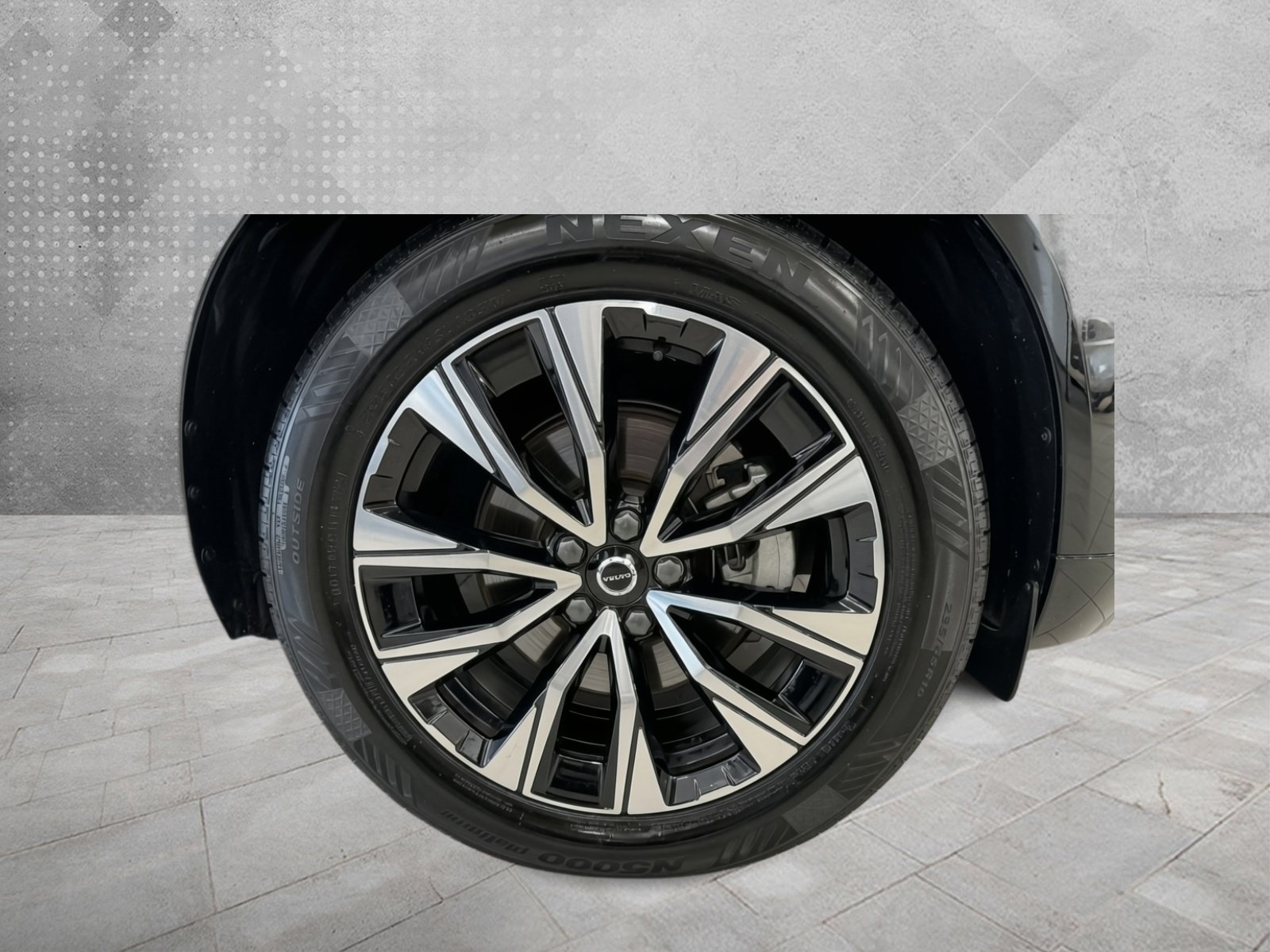 Used 2020 Volvo XC60 T5 Inscription AWD/4WD image 2
