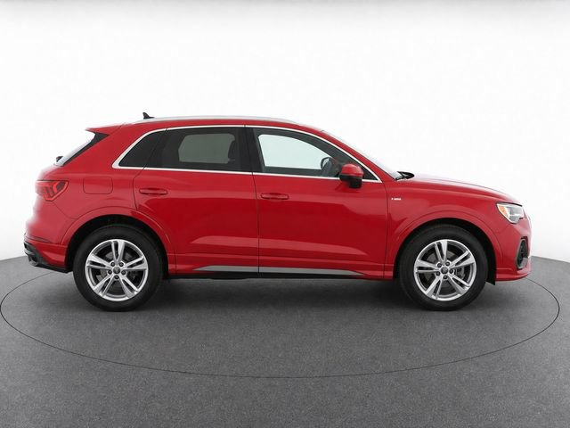 Used 2020 Audi Q3 2.0T Premium w/ Convenience Package AWD/4WD image 8