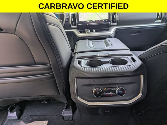Used 2025 Ford Expedition Platinum AWD/4WD image 30