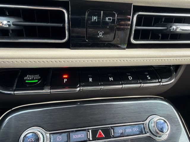 Certified 2022 Lincoln Nautilus FWD w/ Premium Package image 22