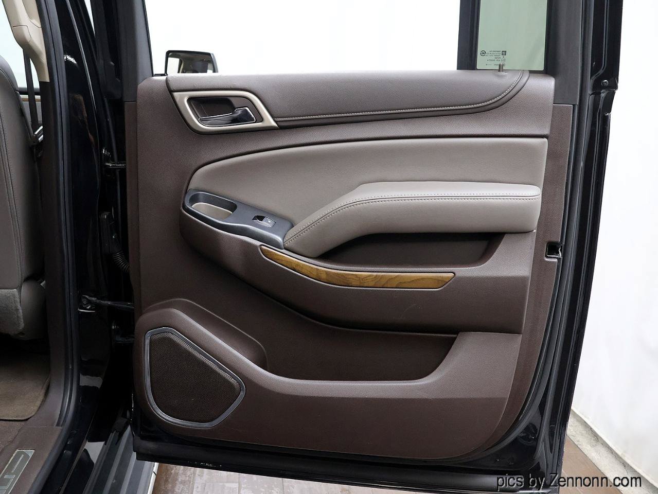 Used 2019 GMC Yukon XL Denali AWD/4WD image 31