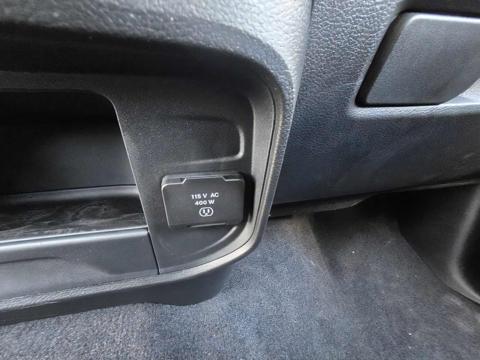 New 2026 RAM 2500 Tradesman AWD/4WD image 33