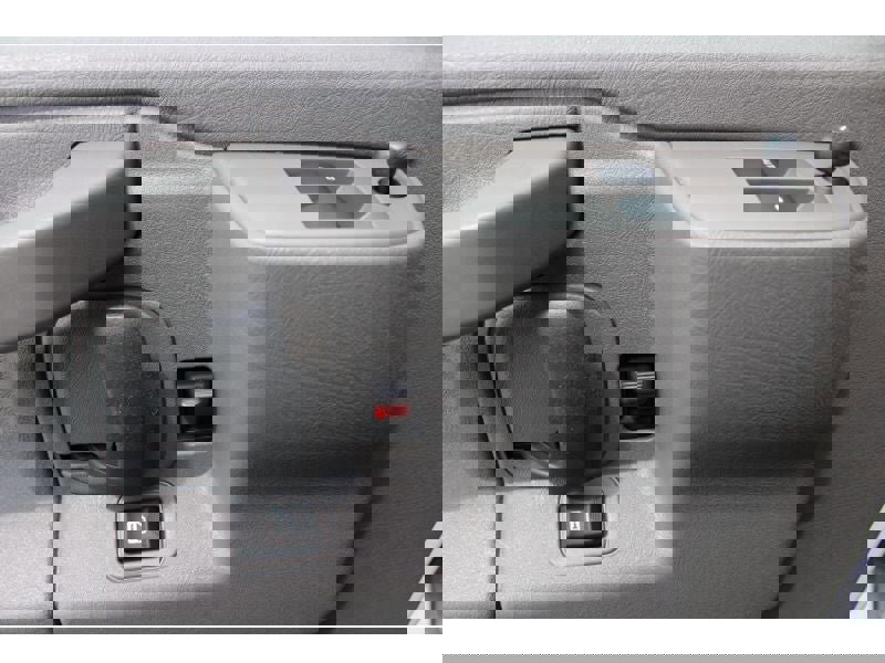 New 2025 Chevrolet Express 2500 w/ Driver Convenience Package image 10