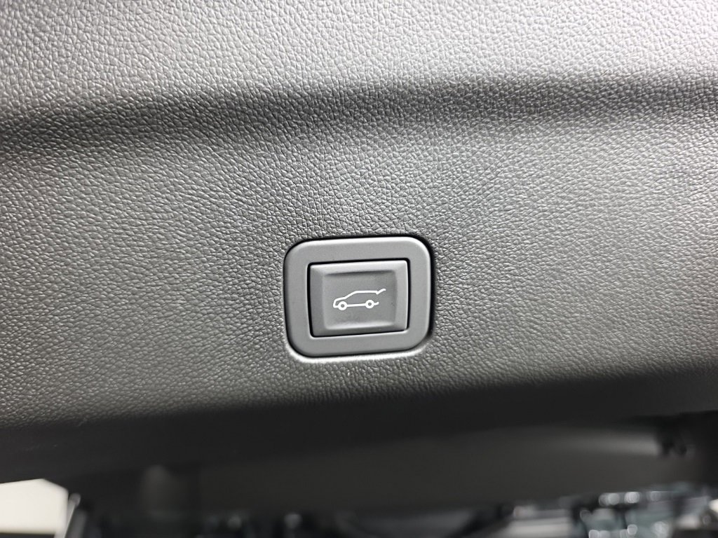 New 2026 Chevrolet Tahoe RST w/ Advanced Technology Package image 37