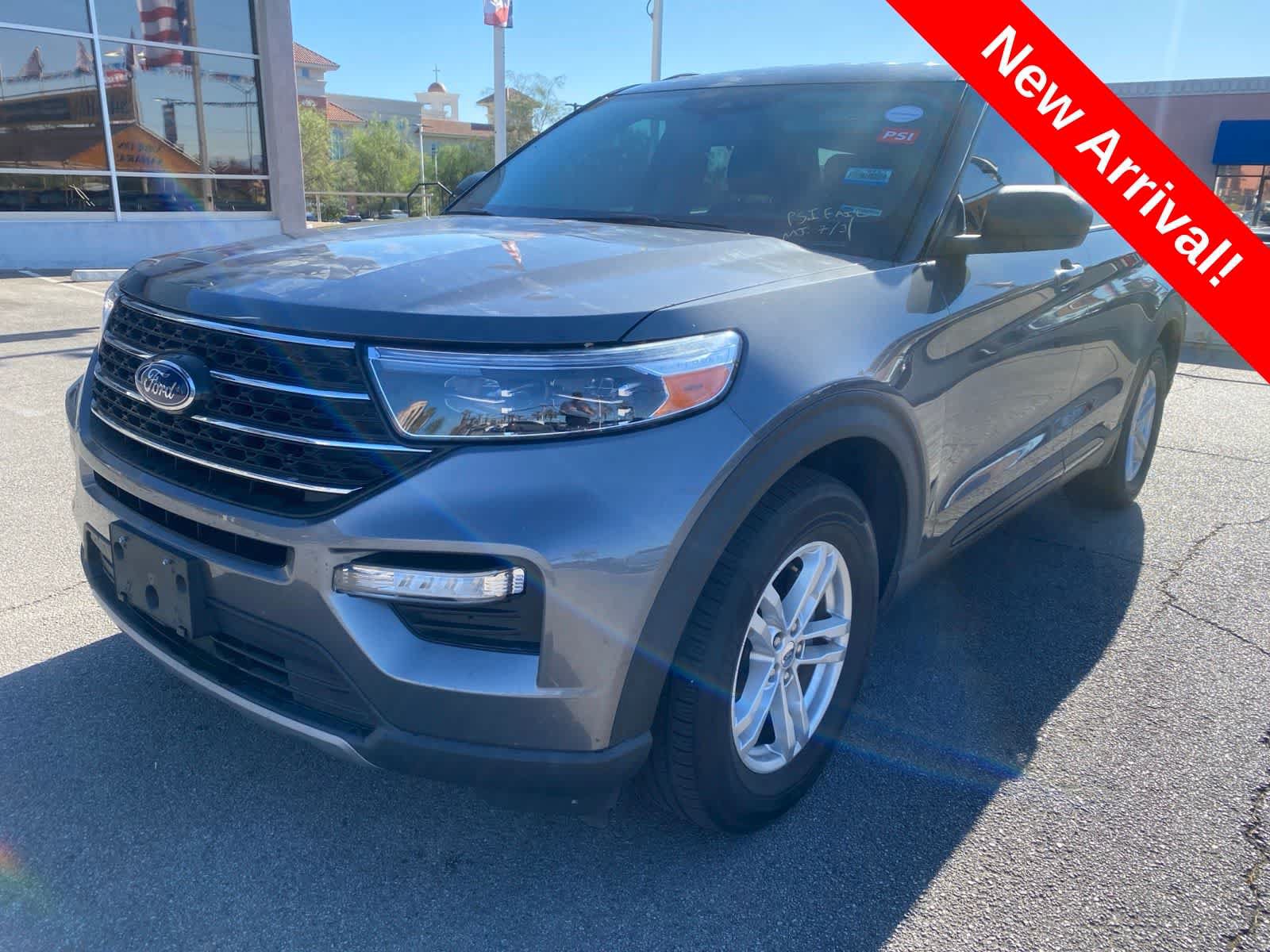 Used 2022 Ford Explorer XLT w/ Equipment Group 202A RWD image 1