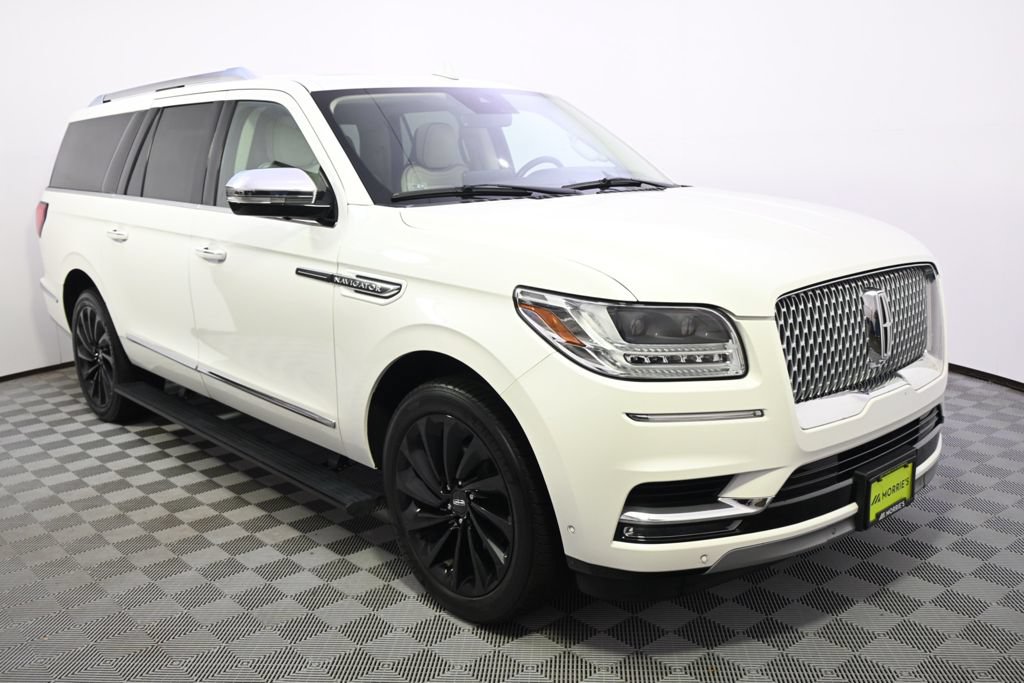 Used 2021 Lincoln Navigator L Black Label AWD/4WD image 8