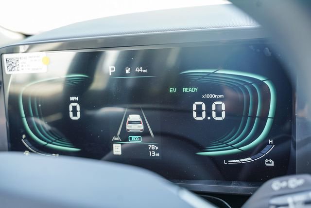New 2026 Kia Niro LX FWD image 25