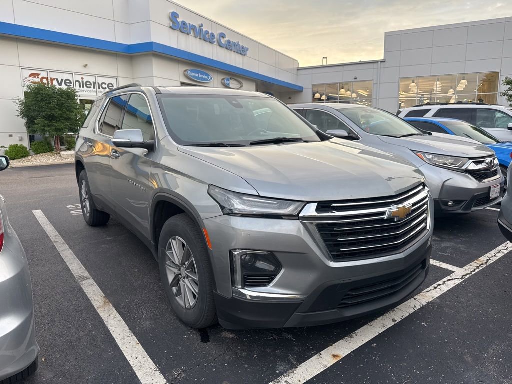 Used 2023 Chevrolet Traverse LT AWD/4WD image 1