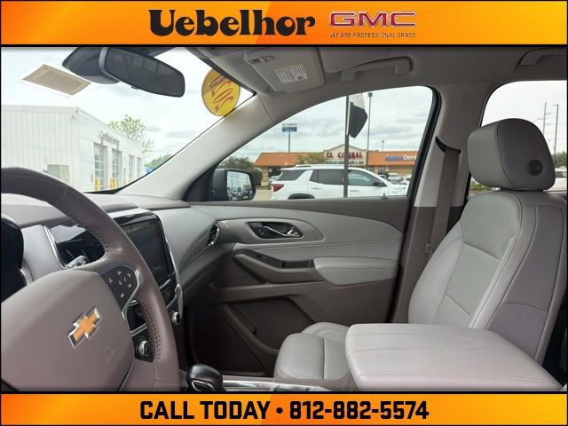 Used 2021 Chevrolet Traverse LT AWD/4WD image 25
