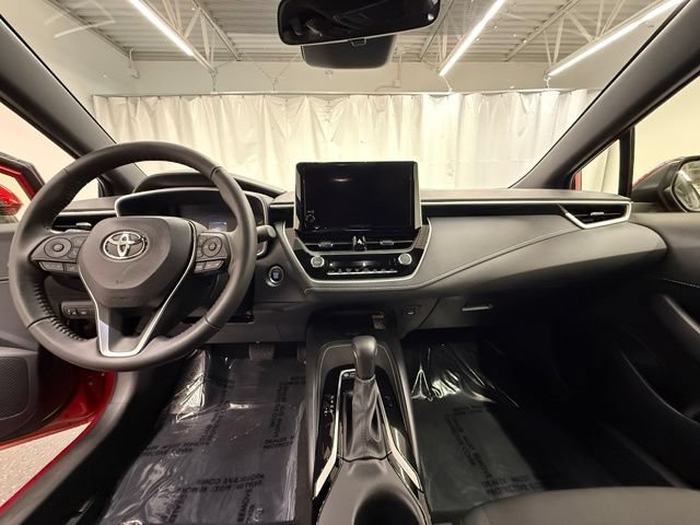Certified 2025 Toyota Corolla SE w/ SE Package FWD image 18