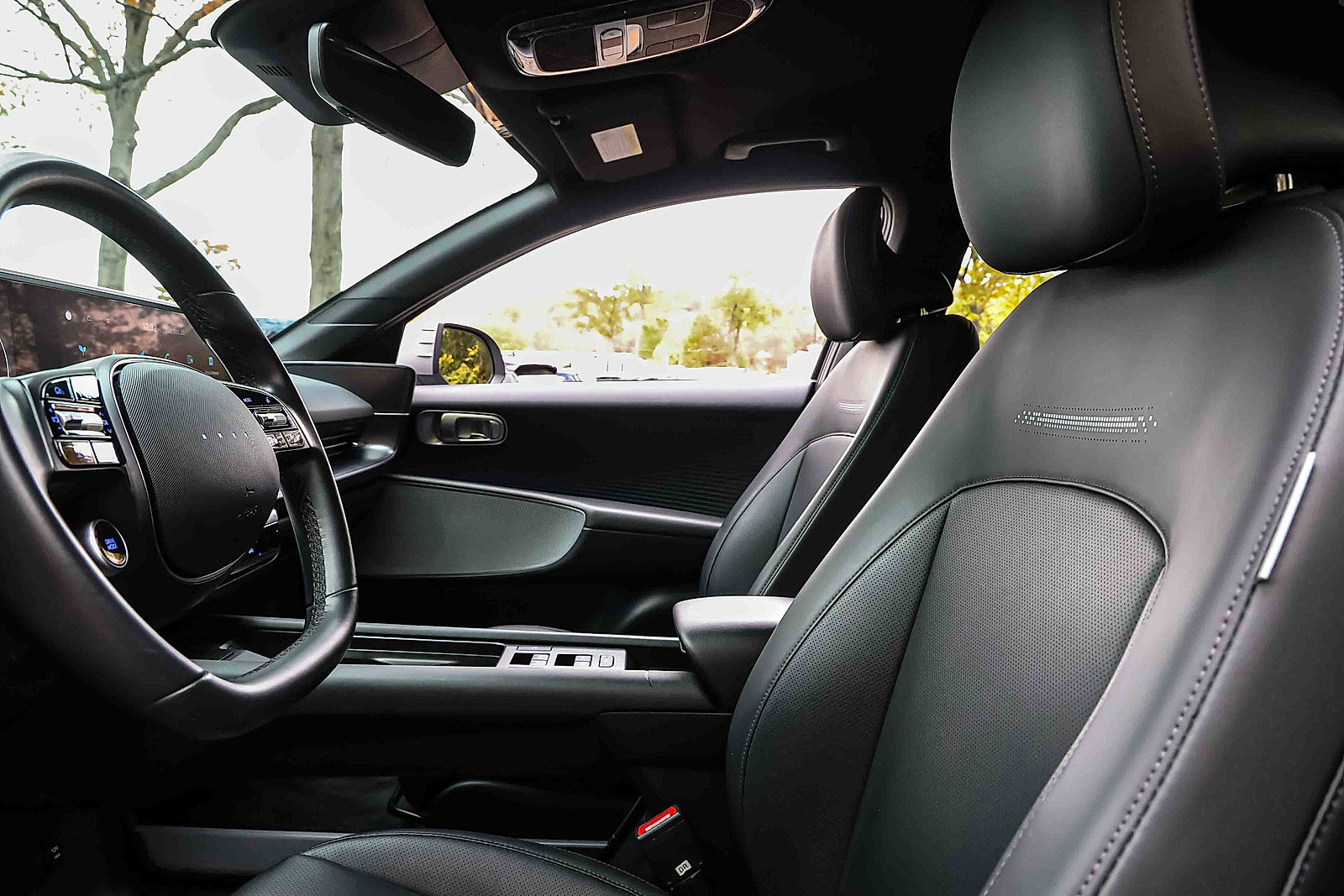 Used 2023 Hyundai Ioniq 6 SEL image 8