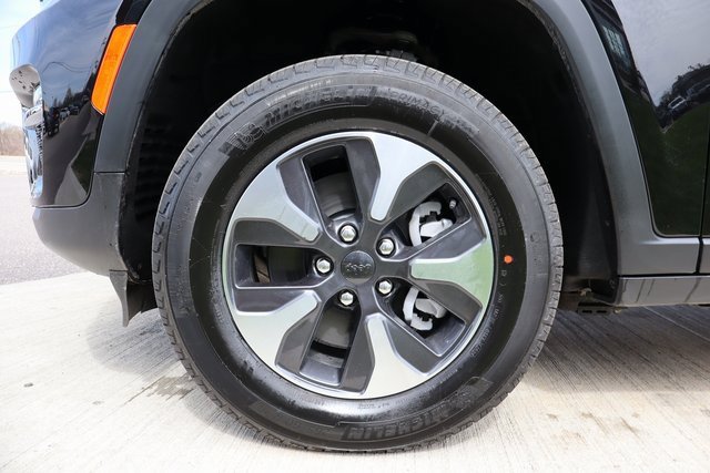 New 2025 Jeep Grand Cherokee Limited 4xe image 22