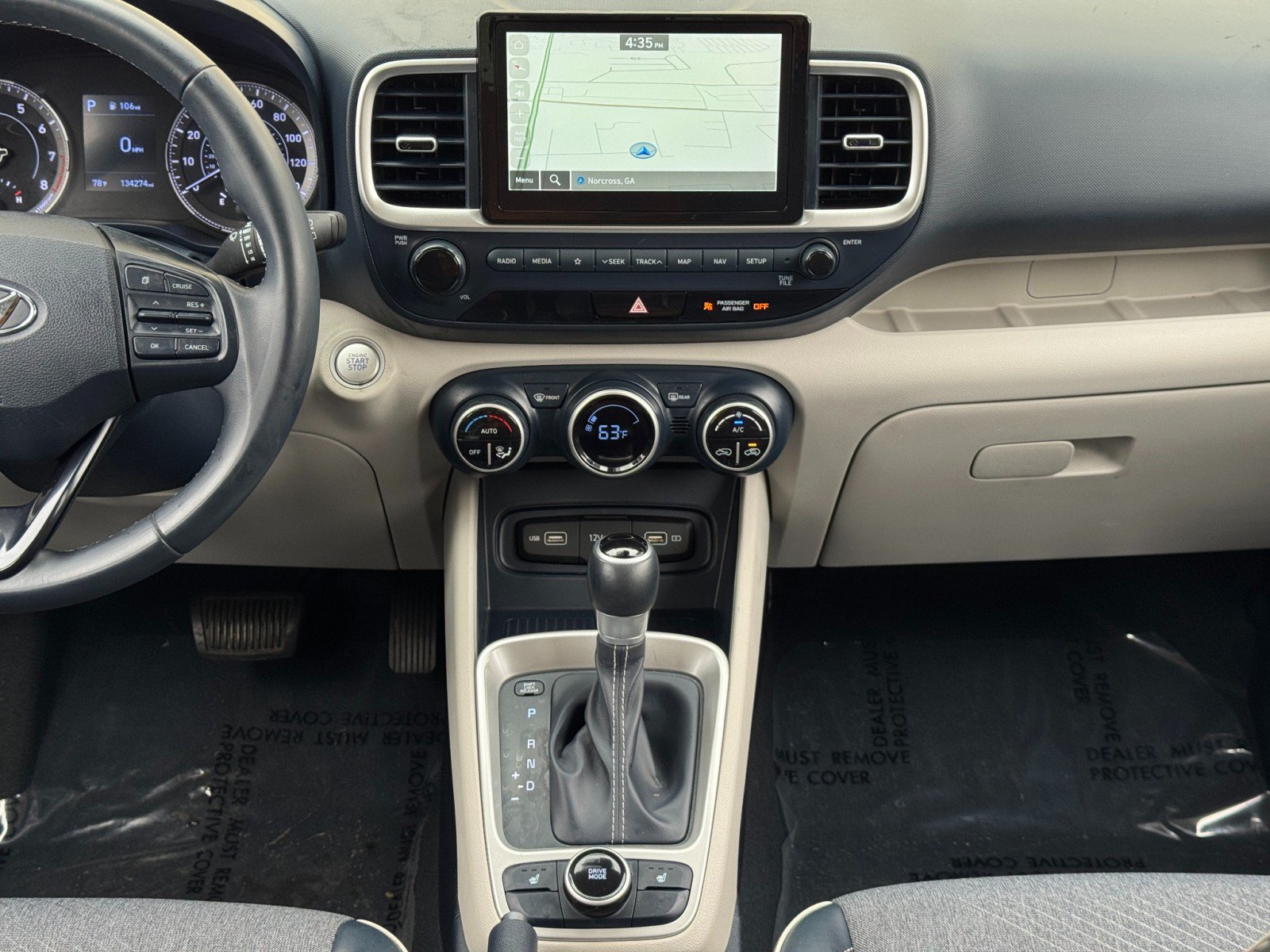 Used 2022 Hyundai Venue Limited FWD image 22
