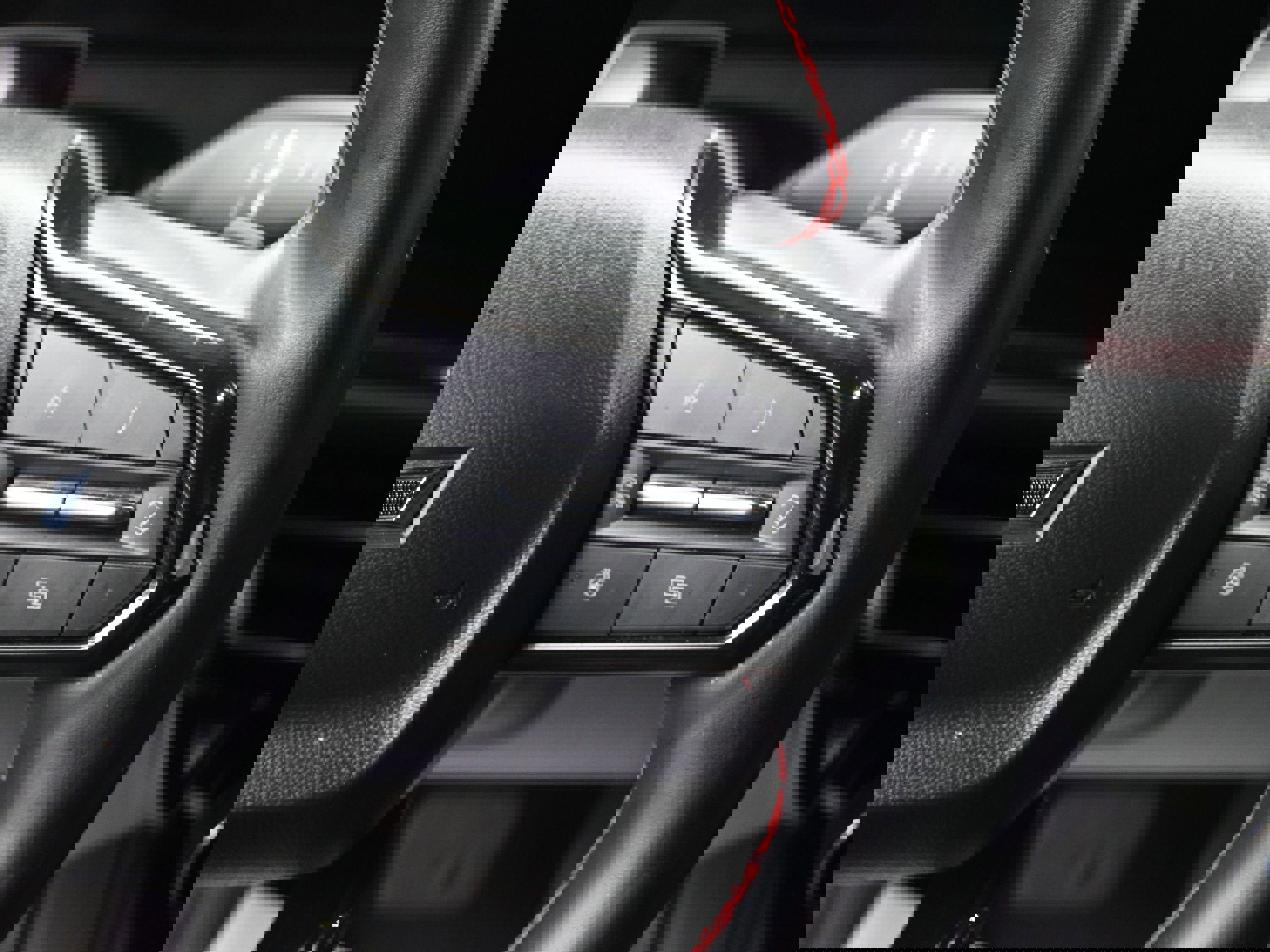 Certified 2024 Chevrolet Traverse RS w/ LPO, Floor Liner Package image 12