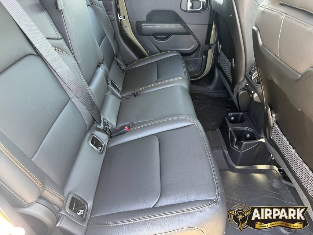 New 2026 Jeep Gladiator Mojave AWD/4WD image 14