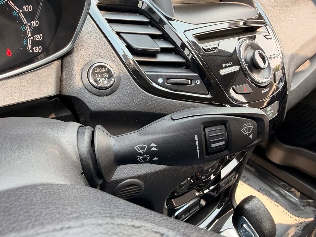 Used 2017 Ford Fiesta Titanium FWD image 17
