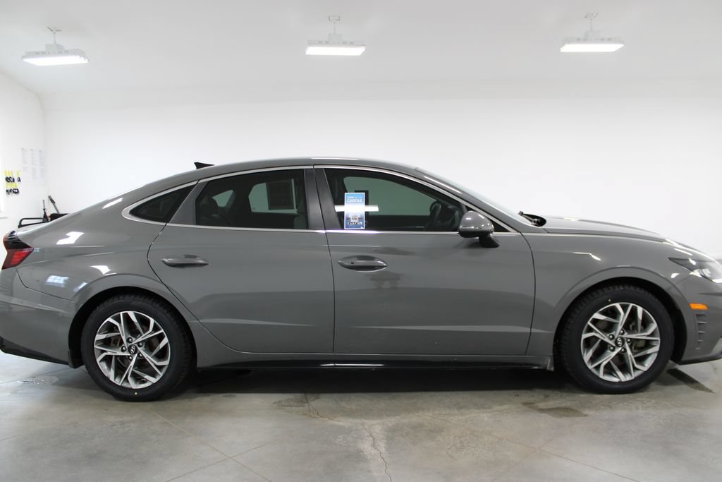 Used 2022 Hyundai Sonata SEL FWD image 12
