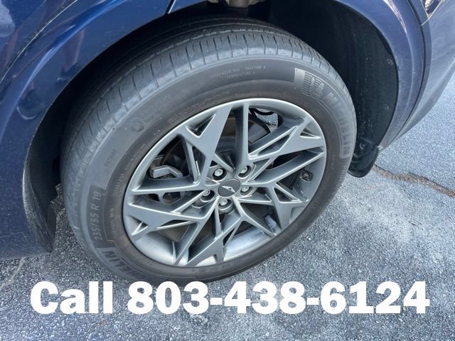 Used 2022 Genesis GV70 2.5T w/ Select Package AWD/4WD image 30