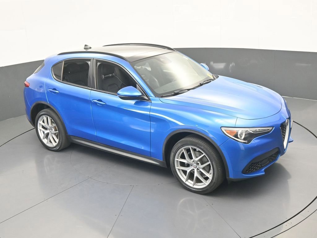 Used 2018 Alfa Romeo Stelvio Ti Sport image 54