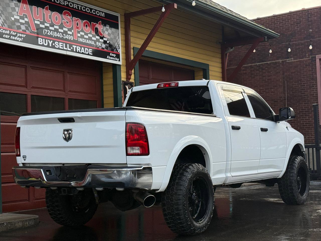Used 2012 RAM 2500 ST w/ Chrome Appearance Group AWD/4WD image 4