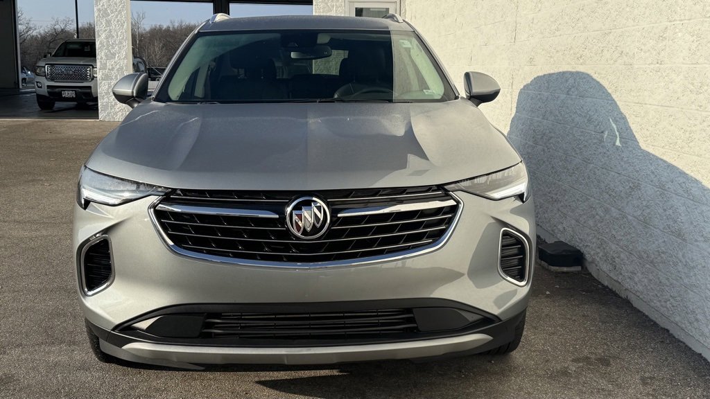 Used 2023 Buick Envision Essence image 4