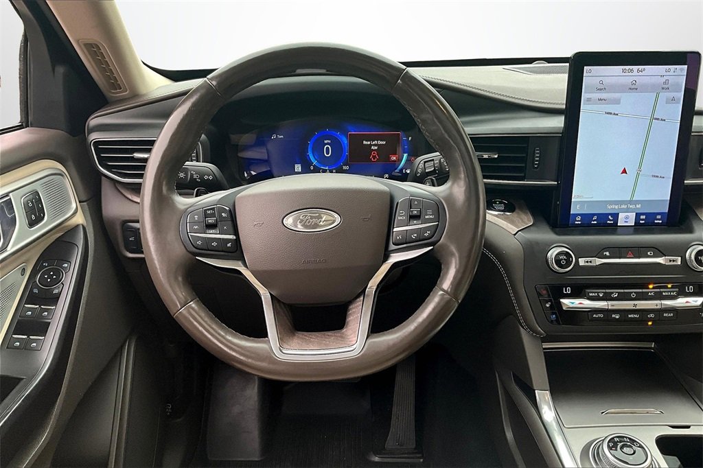 Used 2020 Ford Explorer Platinum w/ Premium Technology Package image 8