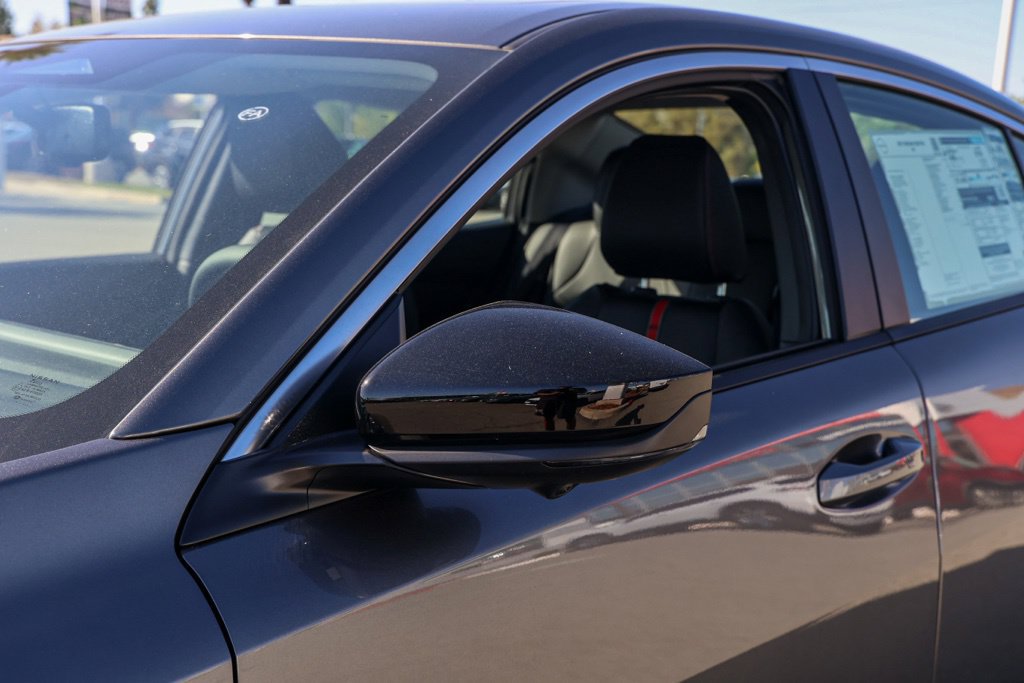 New 2027 Nissan Sentra SR FWD image 13