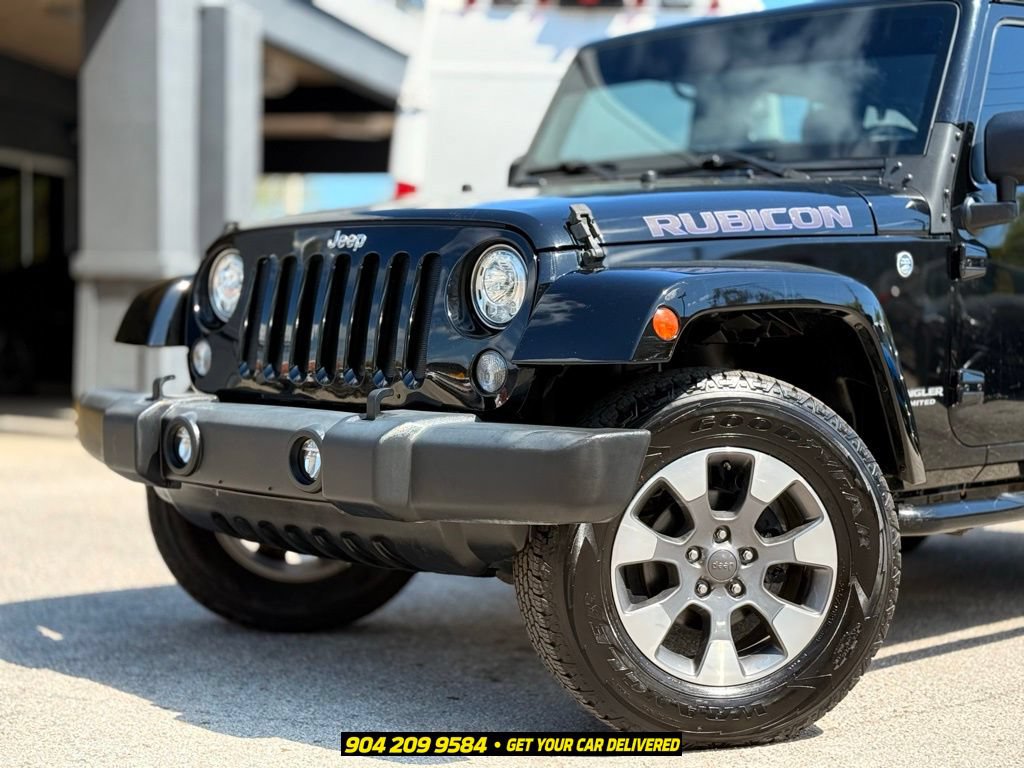 Used 2017 Jeep Wrangler Unlimited Rubicon w/ Connectivity Group AWD/4WD image 2