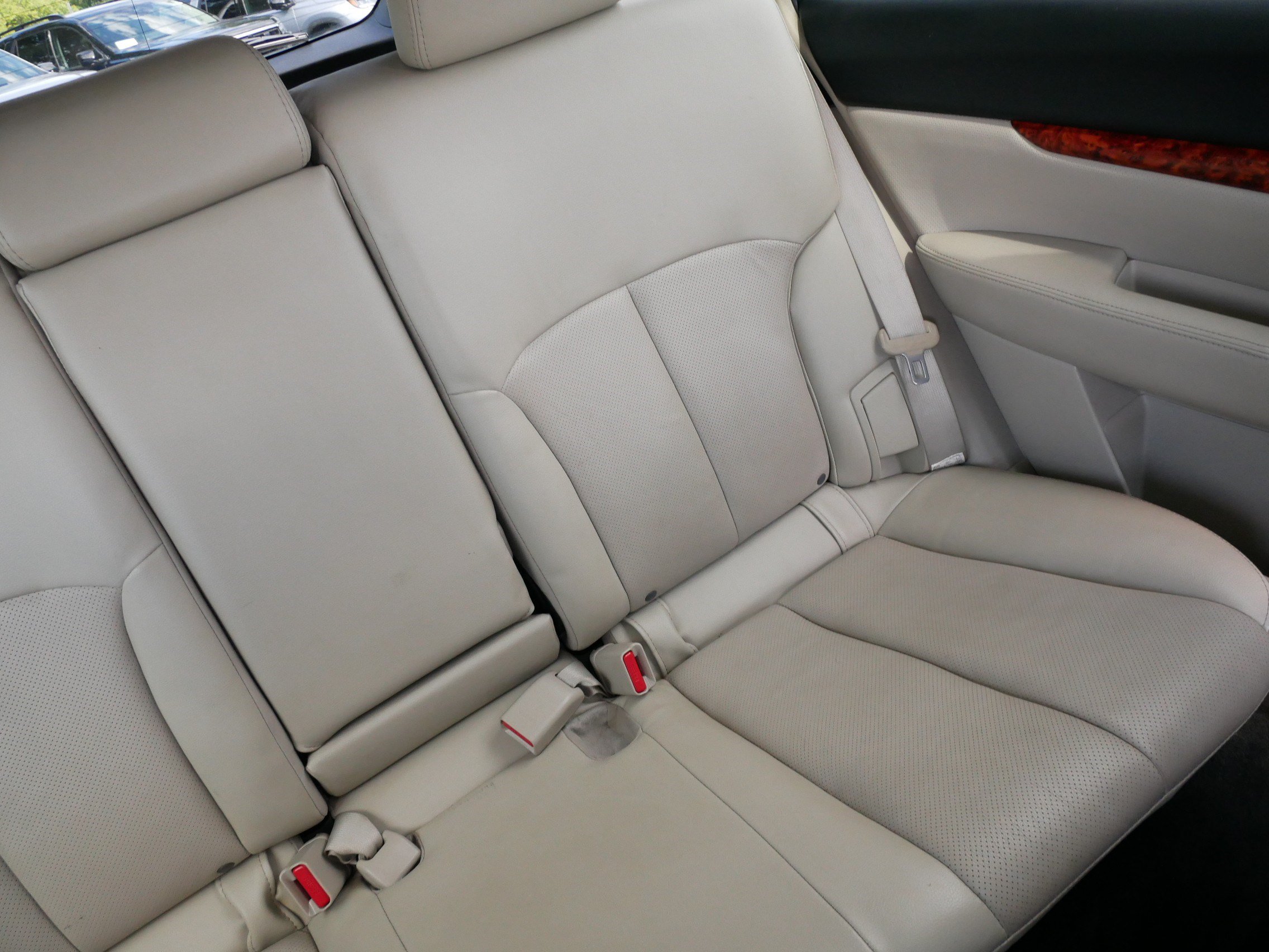 Used 2012 Subaru Outback 2.5i Limited w/ Popular Pkg 1A AWD/4WD image 14