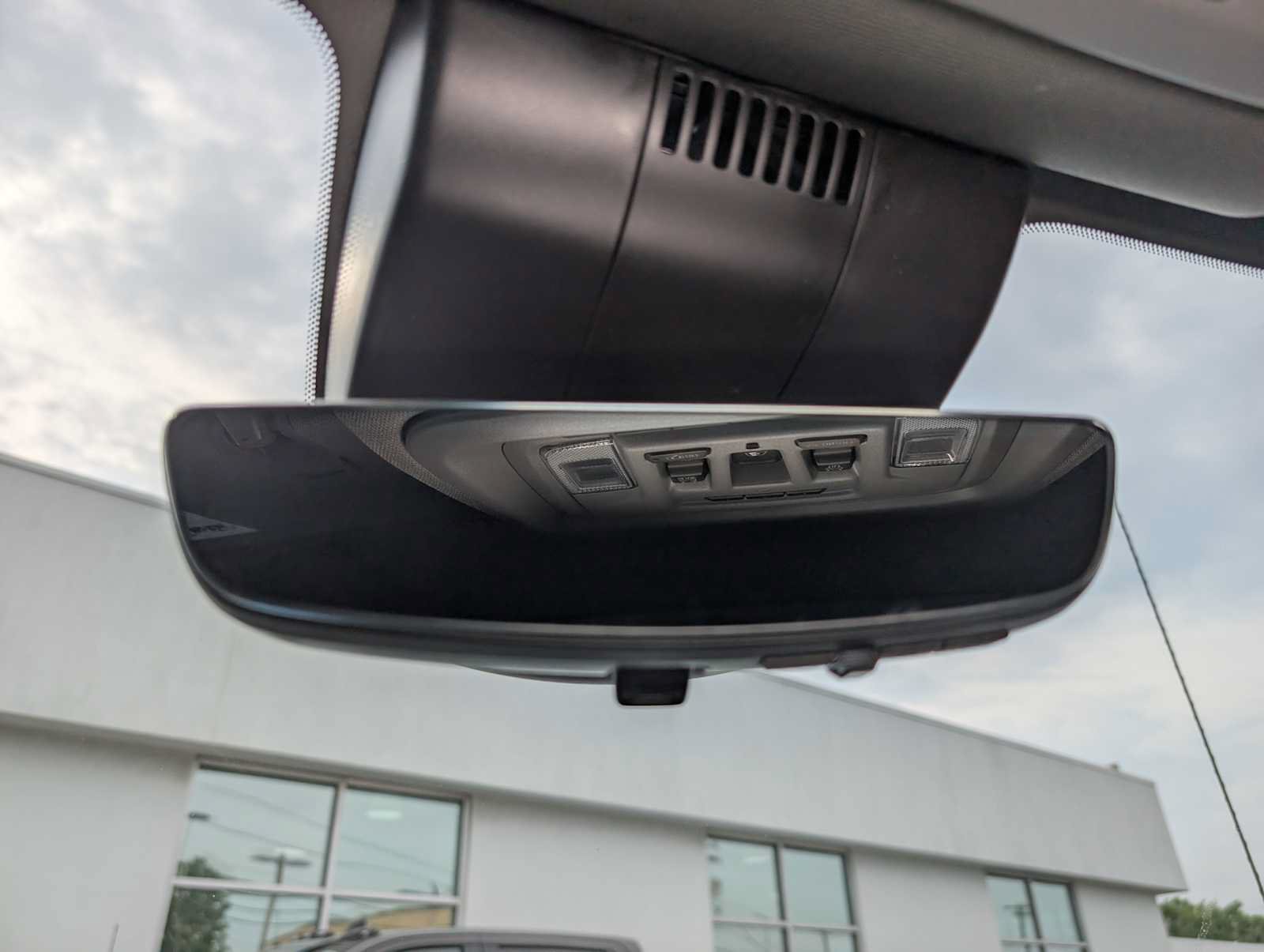 New 2026 GMC Sierra 1500 Denali w/ Technology Package AWD/4WD image 29