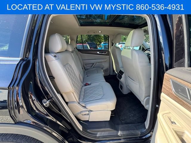 Used 2024 Volkswagen Atlas SEL Premium R-Line AWD/4WD image 21