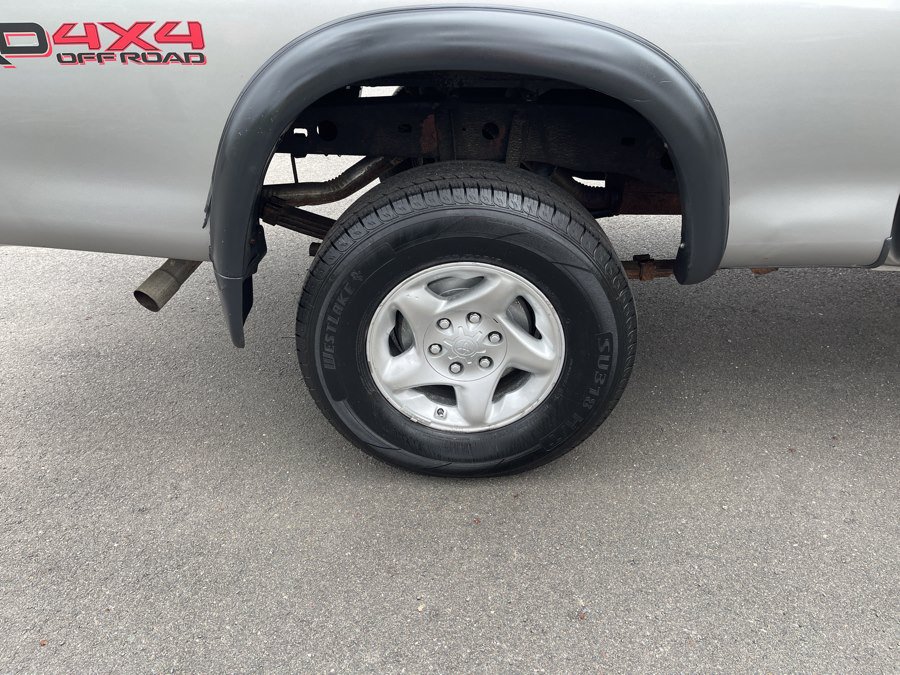 Used 2002 Toyota Tundra SR5 AWD/4WD image 29