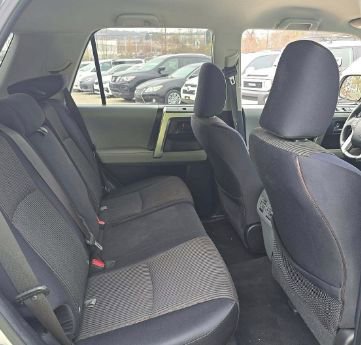 Used 2013 Toyota 4Runner SR5 image 24