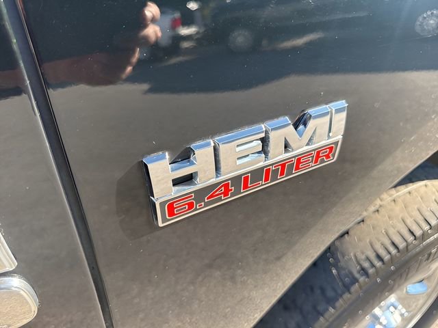 Used 2018 RAM 3500 SLT w/ Snow Chief Group image 8