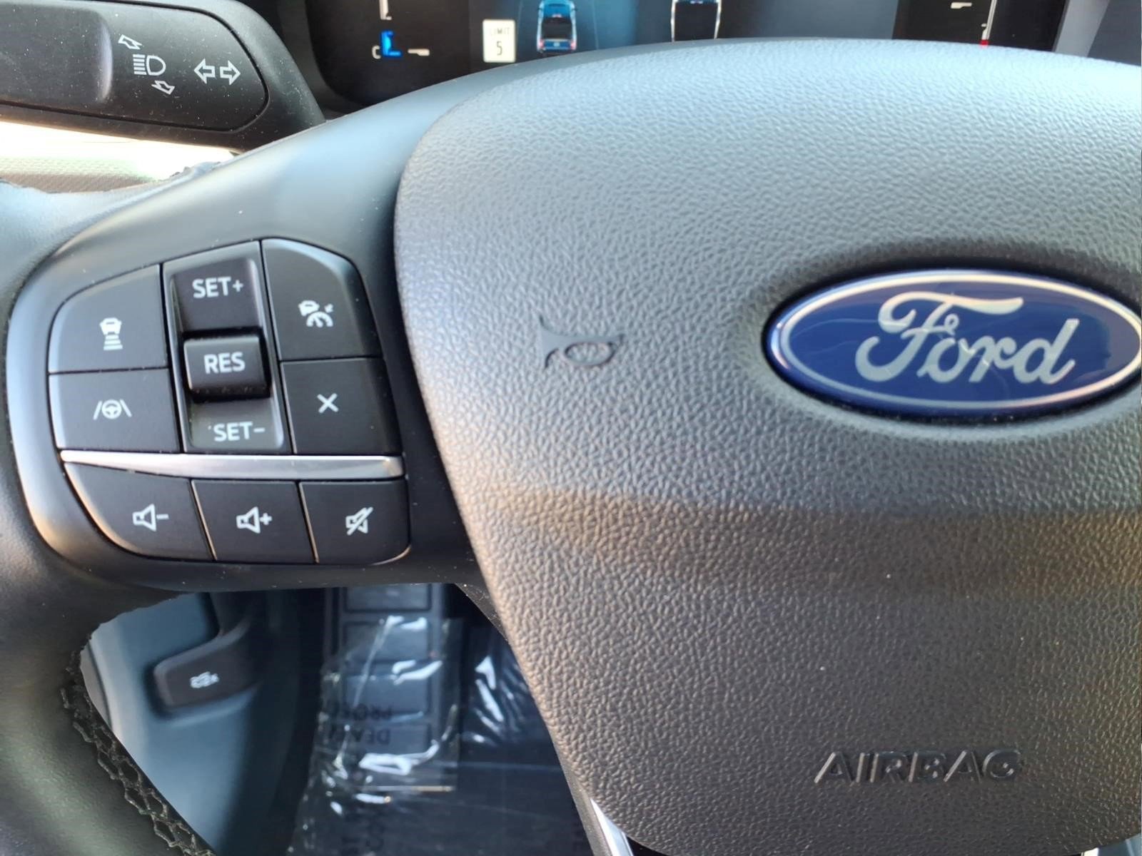 Used 2025 Ford Maverick Lariat w/ 4K Tow Package image 23